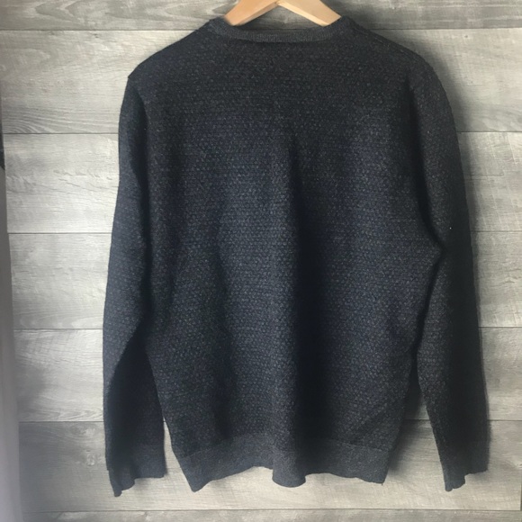 Calvin Klein wool knit charcoal Italian sweater - Picture 4 of 4